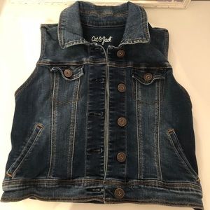 Sleeveless jean jacket for kids (size is L 10-12)